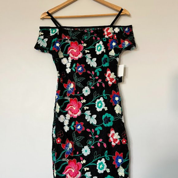 Embroidered Lace Cold-Shoulder Dress #18 - Picture 3 of 10